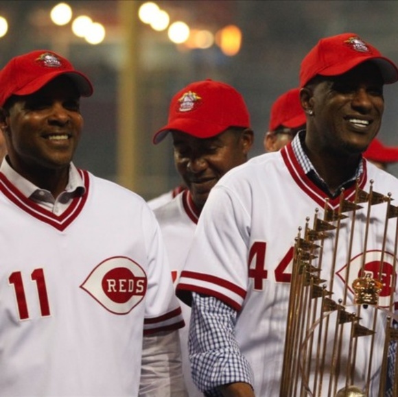 Cincinnati Reds Vintage 90's XL (SOLD) - Picture 8 of 8